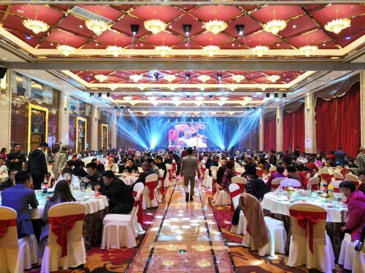 Virtuous World Hotel Foshan Exterior foto